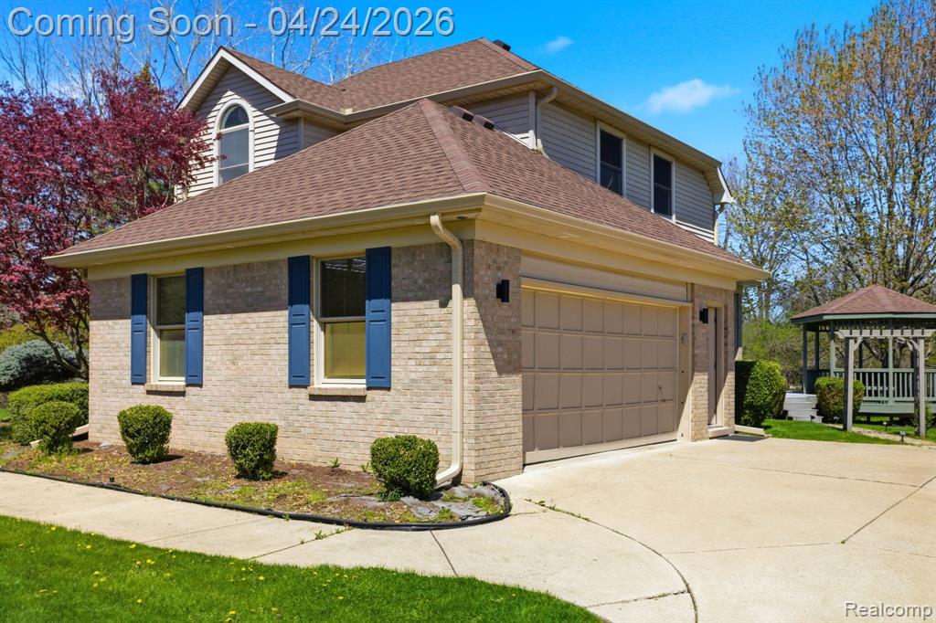 8488 Annette Avenue, Grosse Ile, MI 48138 — Photo 46