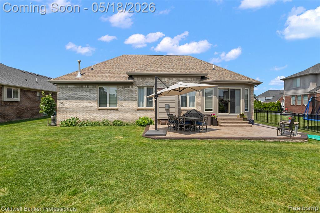 16532 Moore Park Road, Macomb, MI 48044 — Photo 2