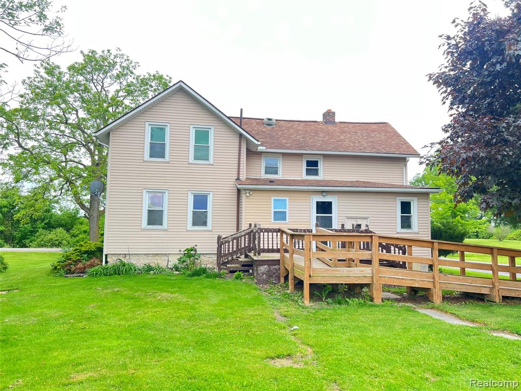 9890 Chinavare Road, Newport, MI 48166 — Photo 2
