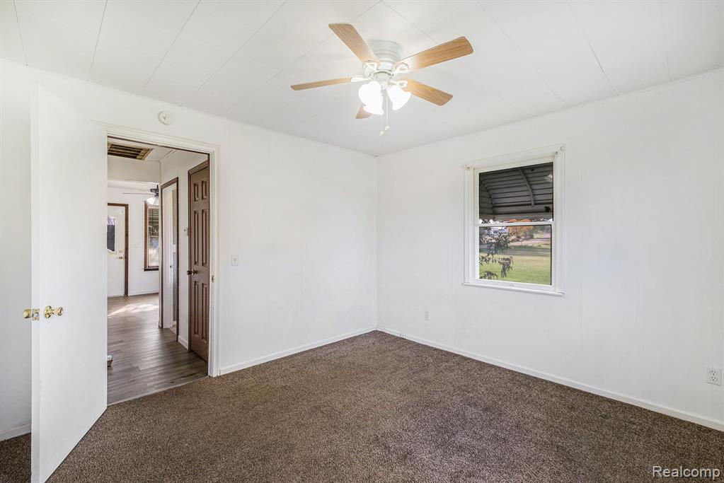 10126 McEnrue Road, Swartz Creek, MI 48473 — Photo 10