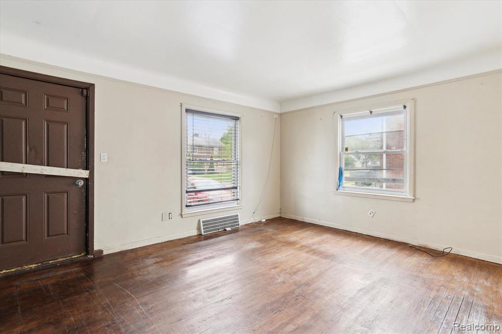 7731 EVERGREEN Avenue, Detroit, MI 48228 — Photo 6