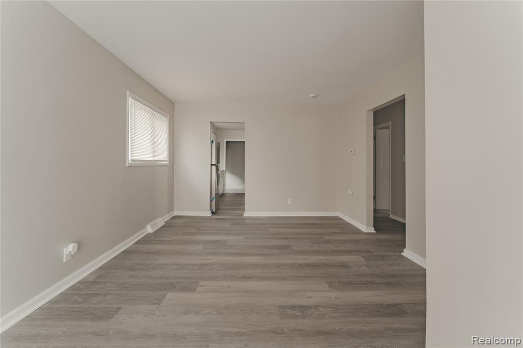 93 W Princeton Avenue, Pontiac, MI 48340 — Photo 5