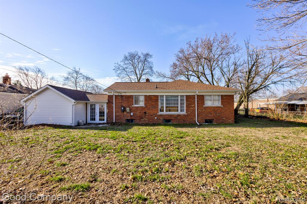 438 W MOREHOUSE Avenue, Hazel Park, MI 48030 — Photo 29
