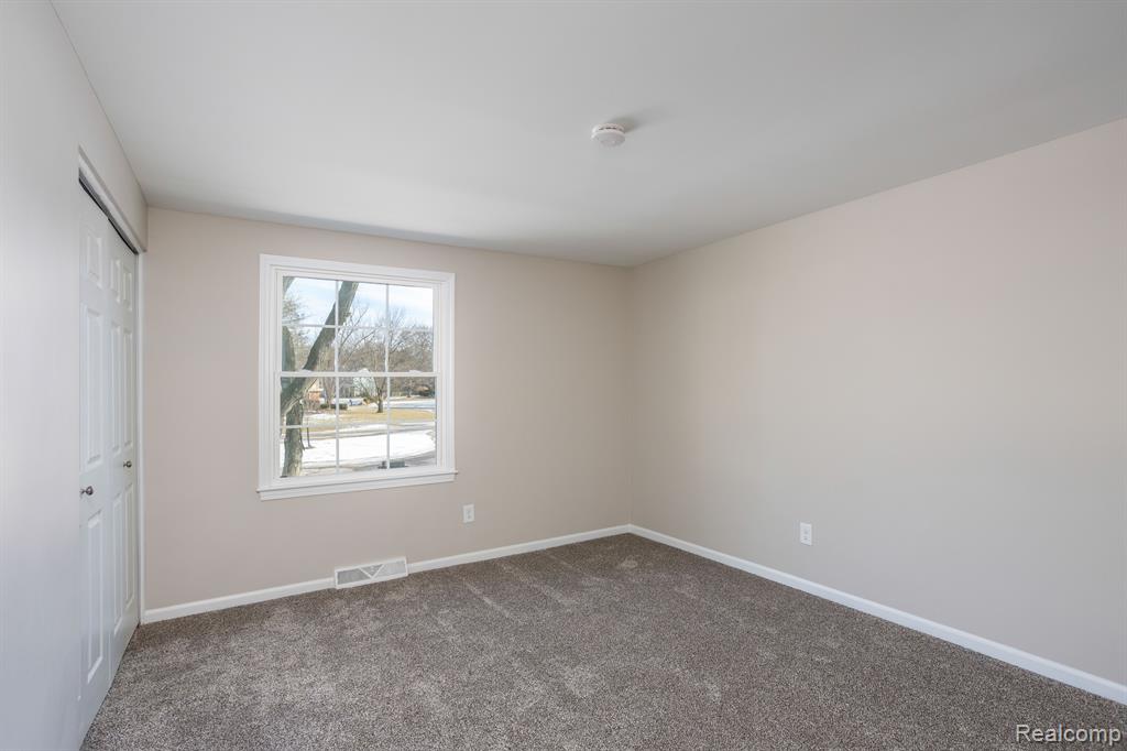 5536 FARMERS, Bloomfield Hills, MI 48301 — Photo 24
