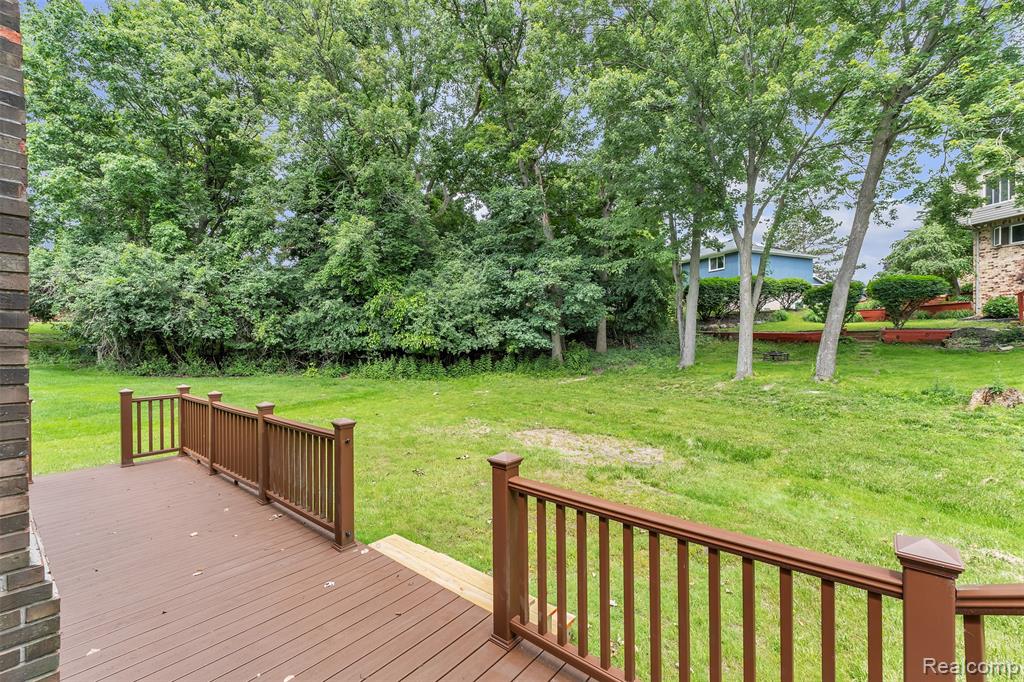 5310 Pond Bluff Drive, West Bloomfield, MI 48323 — Photo 79