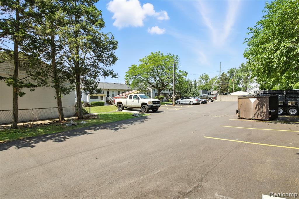 513 S MAIN Street, Clawson, MI — Photo 21