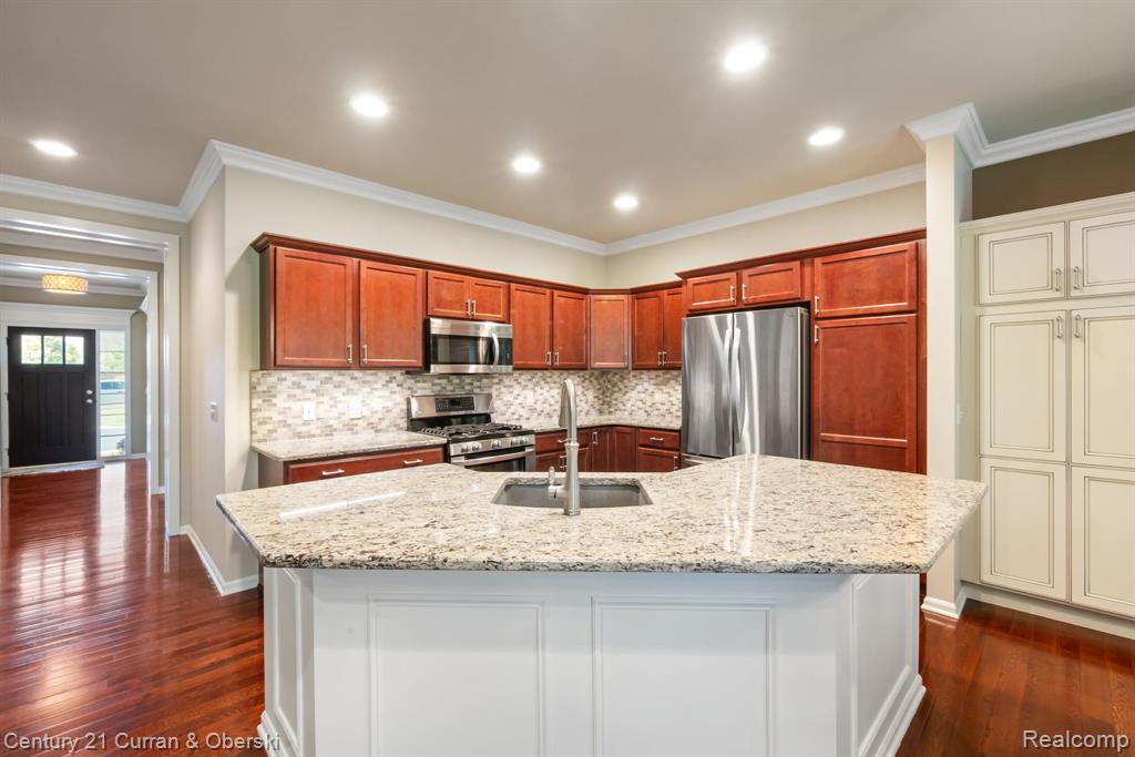 1086 Paddock Drive, South Lyon, MI 48178 — Photo 14