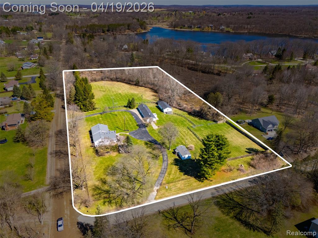 8636 Tindall Road, Davisburg, MI 48350 — Photo 4
