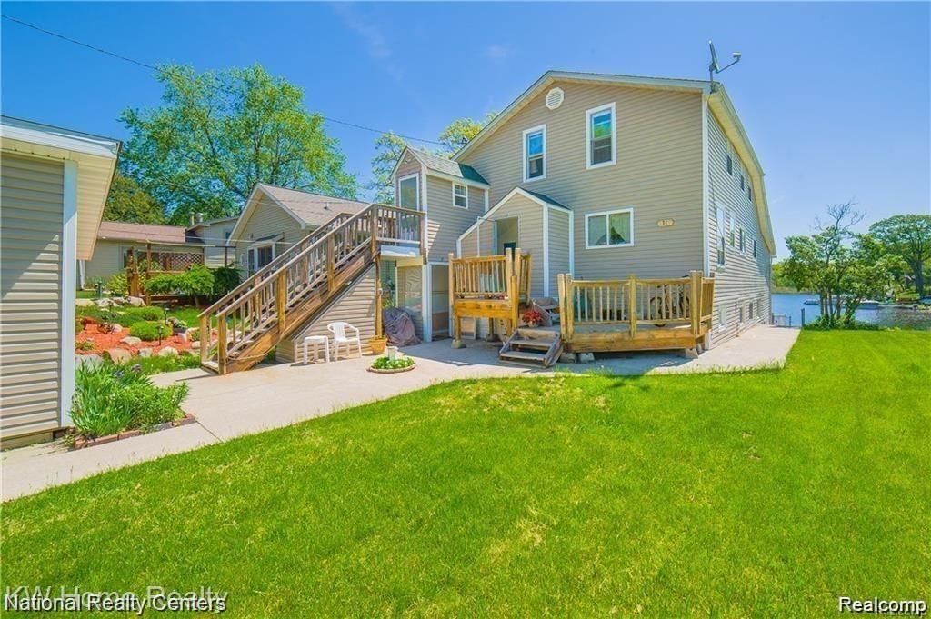 1349 Beach Drive, Lake Orion, MI — Photo 2