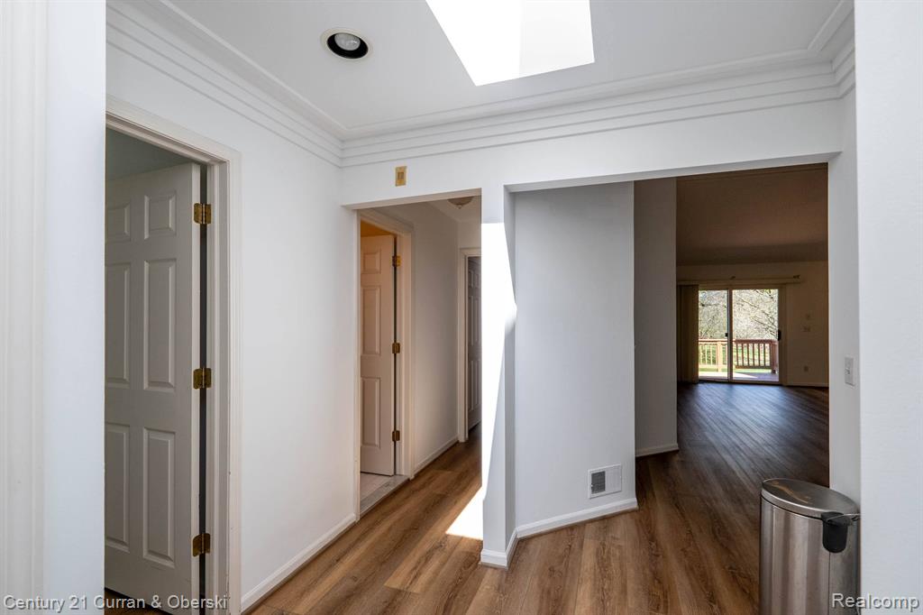 41898 RIVERWOOD Court, Canton, MI 48187 — Photo 6