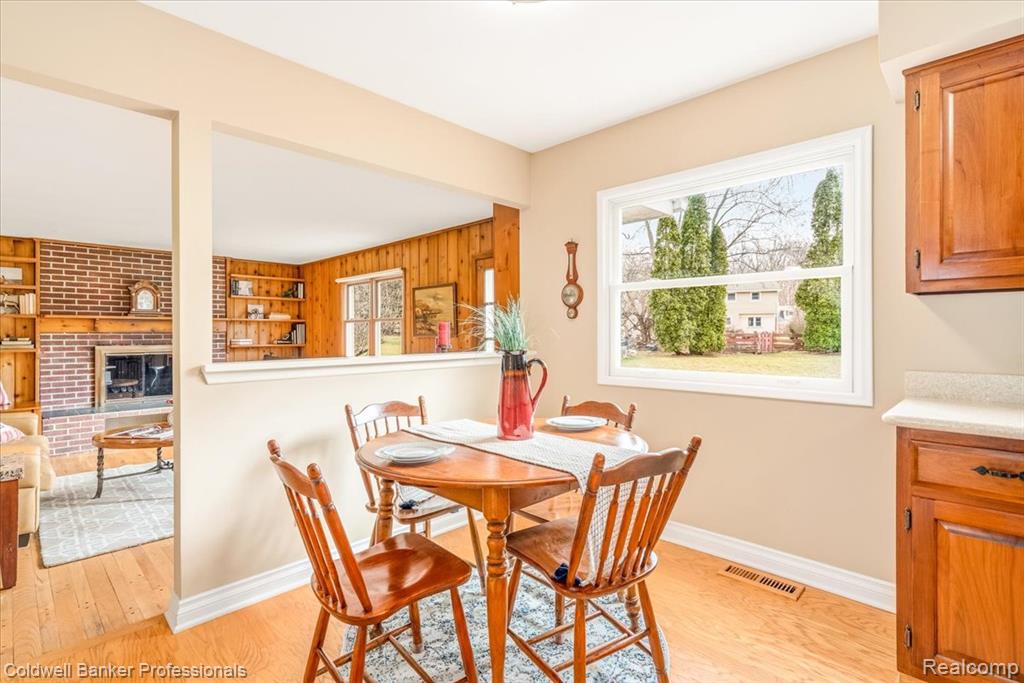 2648 Antietam Drive, Ann Arbor, MI 48105 — Photo 17