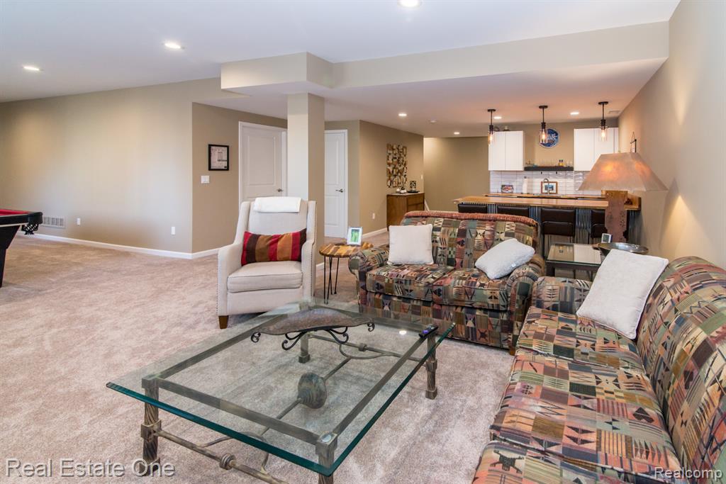 707 6th Street, Fenton, MI 48430 — Photo 35