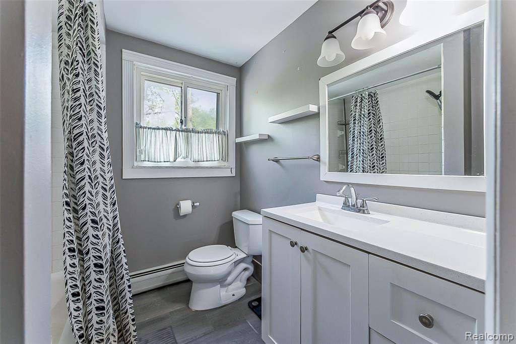 1107 Odessa Drive, Holly, MI 48442 — Photo 23