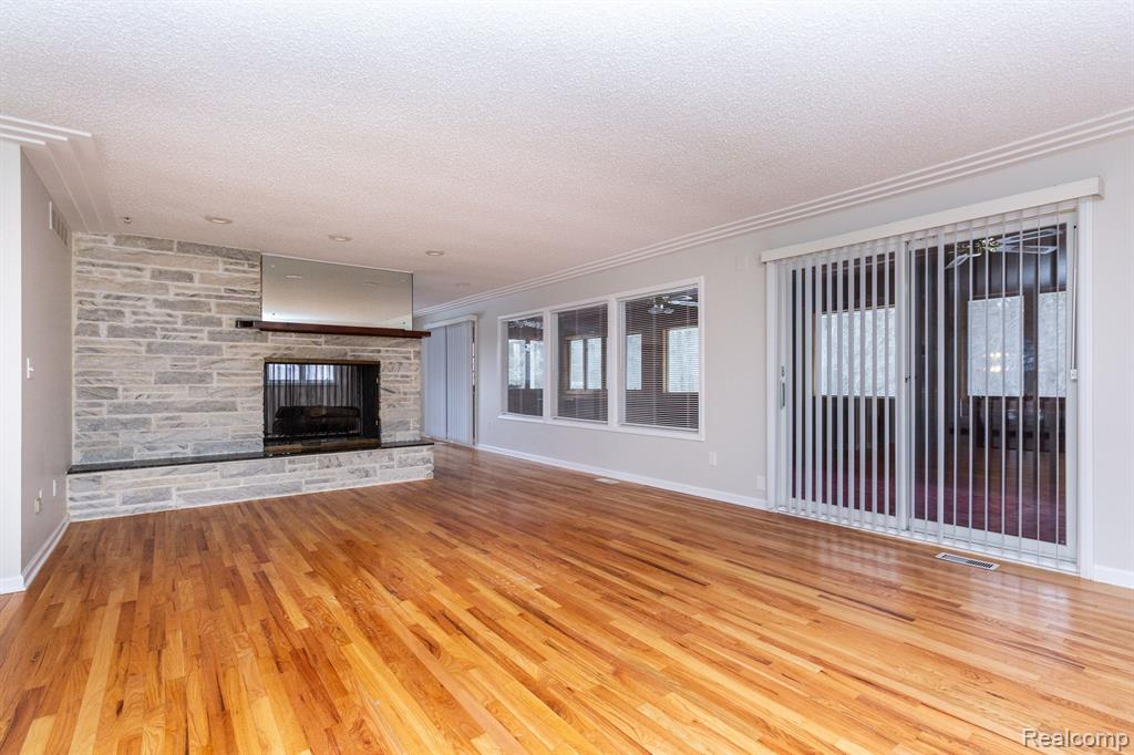4355 S LAPEER Road, Metamora, MI 48455 — Photo 7