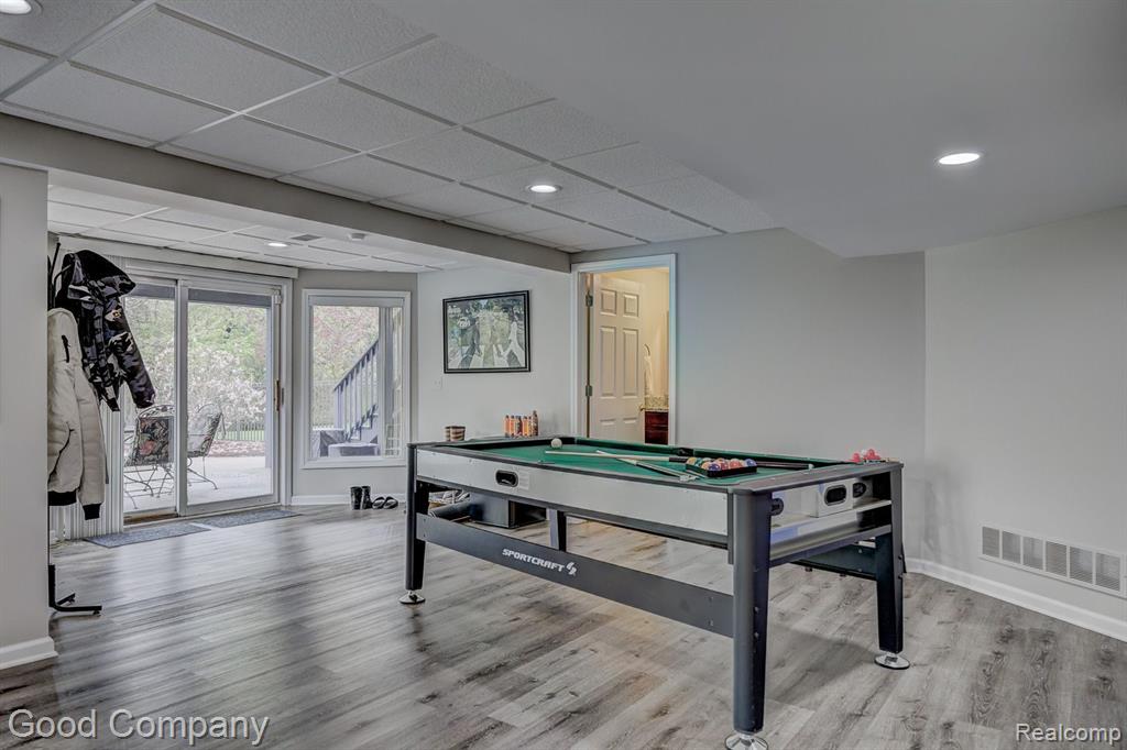 55195 WHITNEY Drive, Shelby Twp, MI 48315 — Photo 58