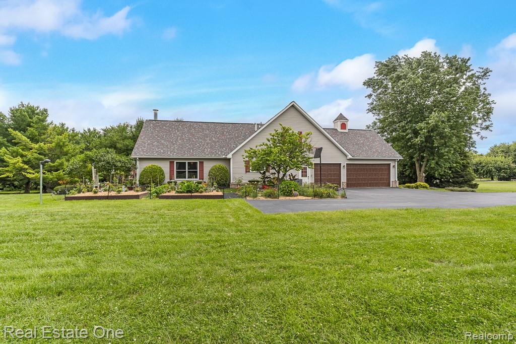 58900 12 Mile Road, New Hudson, MI 48165 — Photo 51