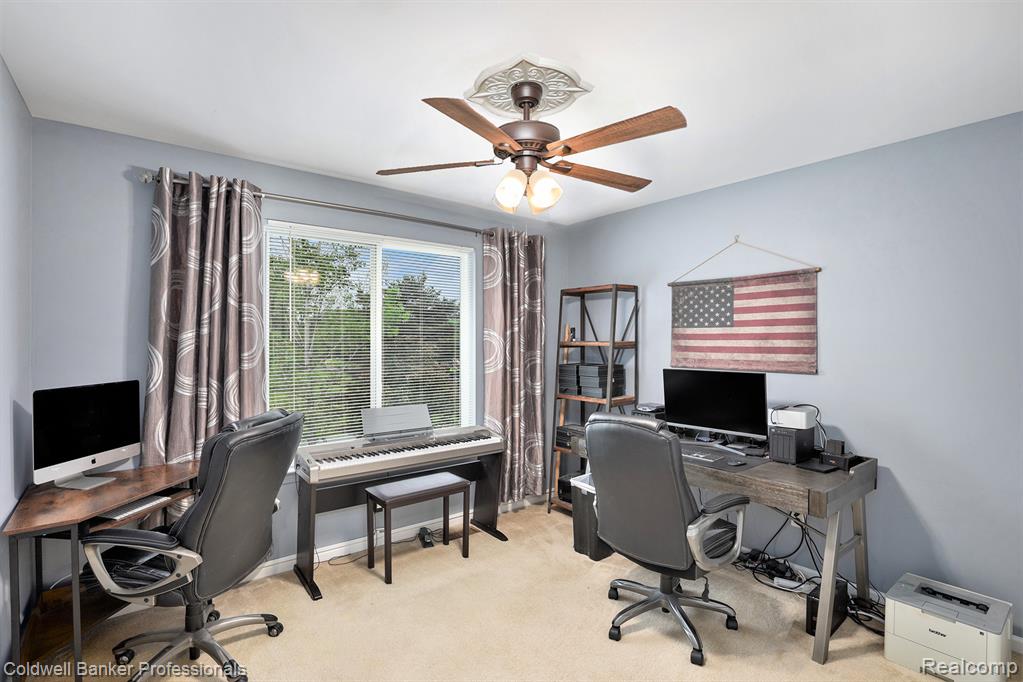 4499 Meadows Avenue, Grand Blanc, MI 48439 — Photo 15