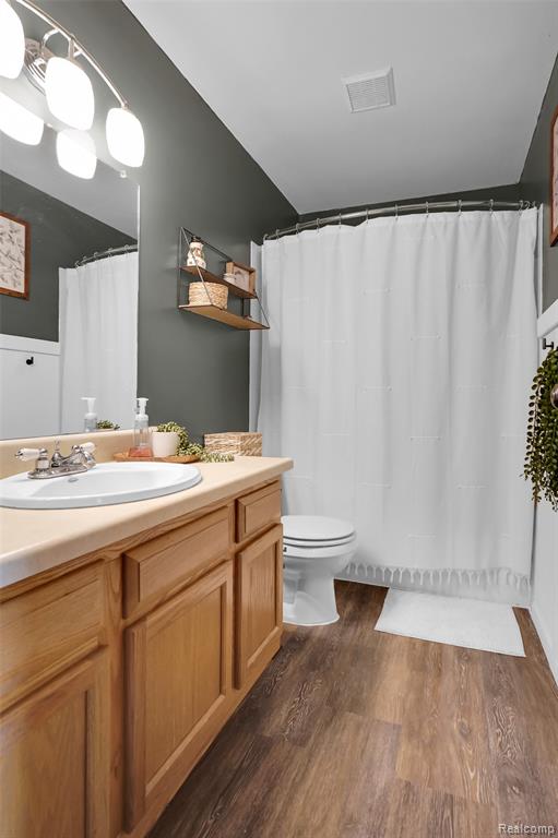 61101 Greenwood Drive, South Lyon, MI 48178 — Photo 23