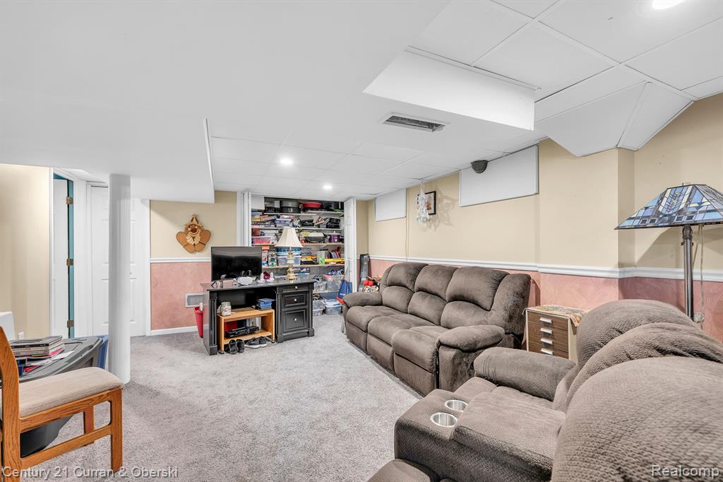 626 N YORK Street, Dearborn, MI 48128 — Photo 19