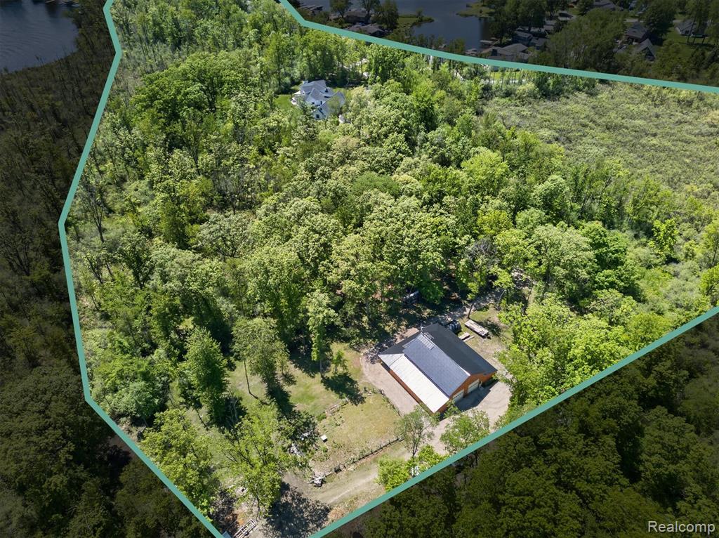 3483 Windwheel Point Drive, Pinckney, MI 48169 — Photo 15