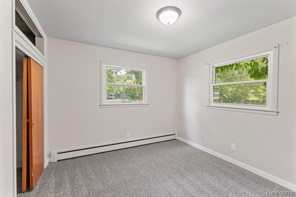 4089 Day Street, Burton, MI 48519 — Photo 31