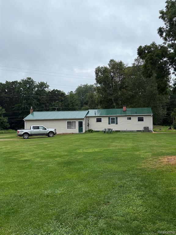 3040 Millville Road, Lapeer, MI 48446 — Photo 2