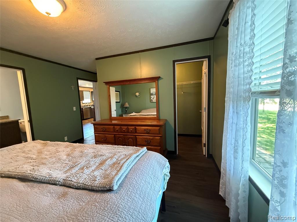 1101 Forest Lane, Columbus, MI — Photo 30
