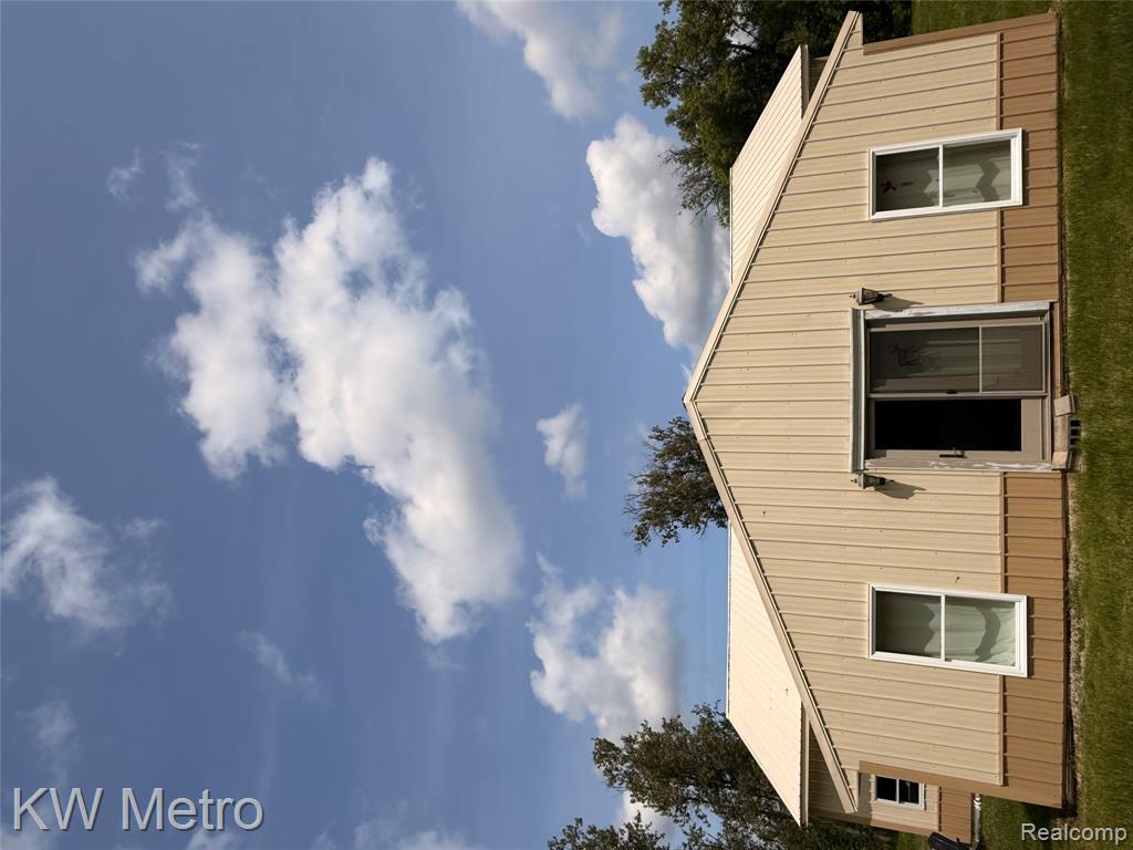 5749 Schultz Road, Indian River, MI 49749 — Photo 3