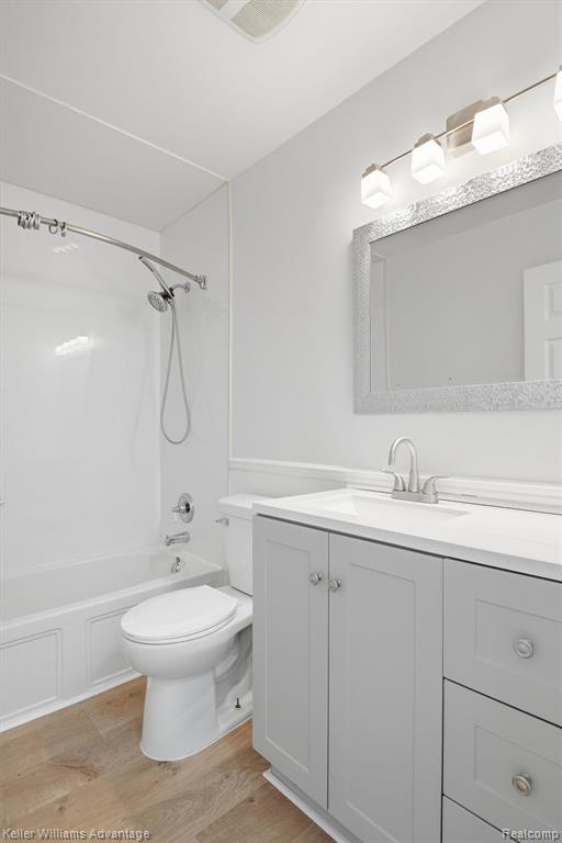9883 William Street, Taylor, MI 48180 — Photo 32