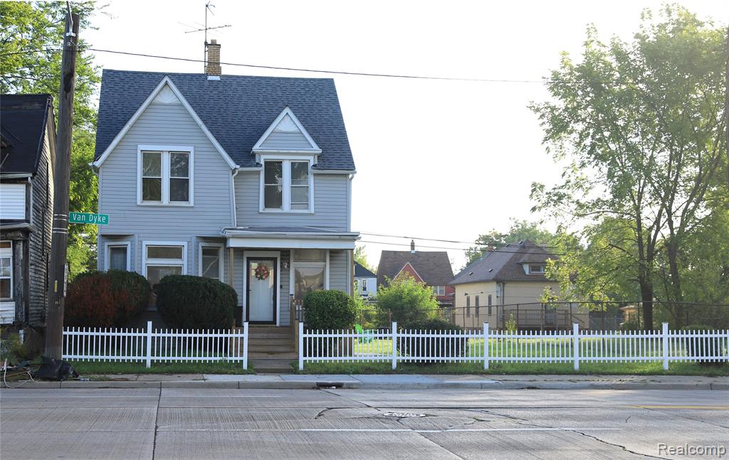 5738 Van Dyke Street, Detroit, MI 48213