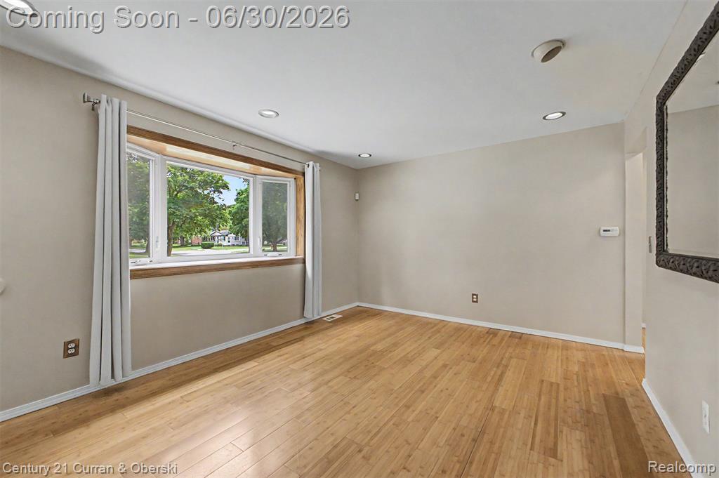 42519 Applecreek Drive, Plymouth, MI 48170 — Photo 5
