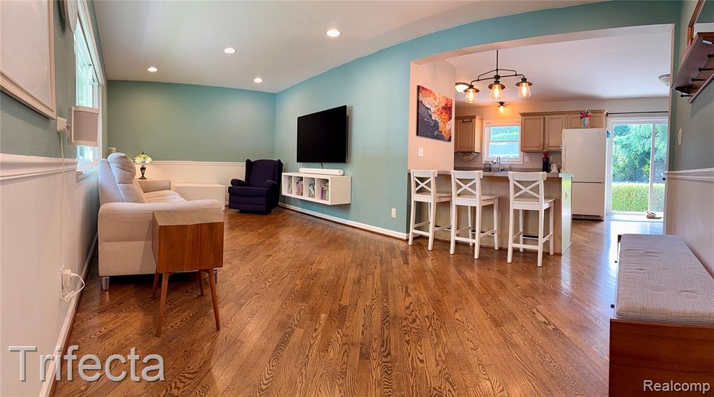 47555 Dequindre Road, Rochester Hills, MI 48307 — Photo 3