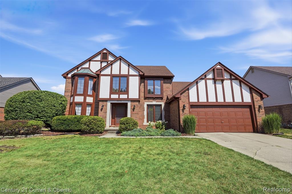 19176 Fairlane Court, Livonia, MI 48152