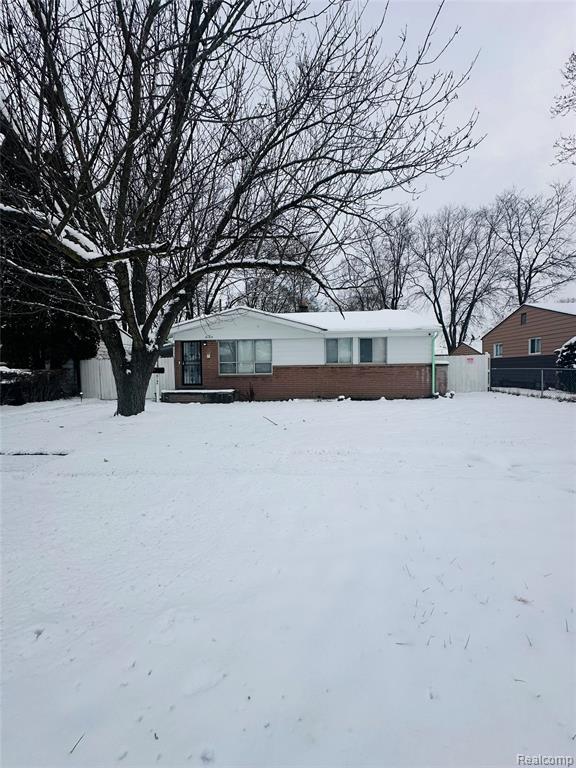6164 Natchez Drive, Mount Morris, MI 48458 — front exterior