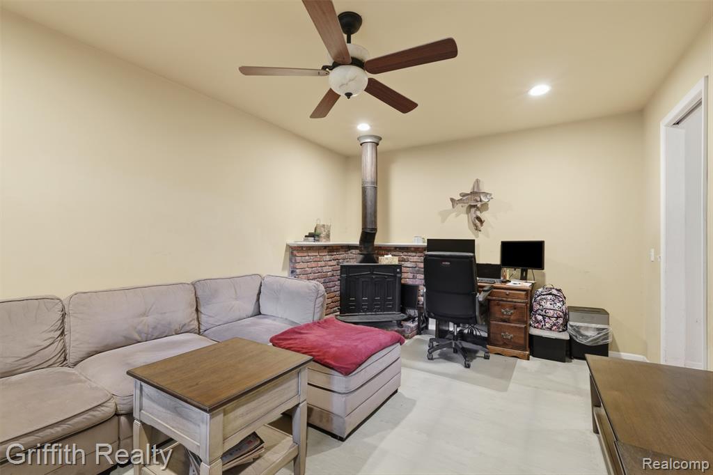 10591 Silver Lake Road, Brighton, MI 48116 — Photo 14