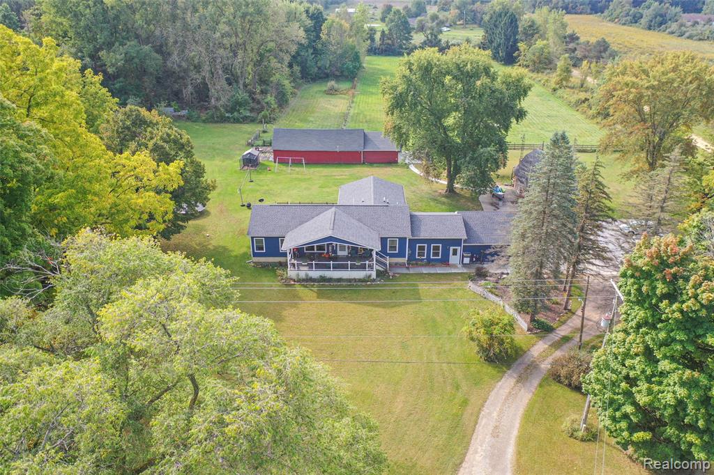 11141 Farrand Road, Montrose, MI 48457 — Photo 2
