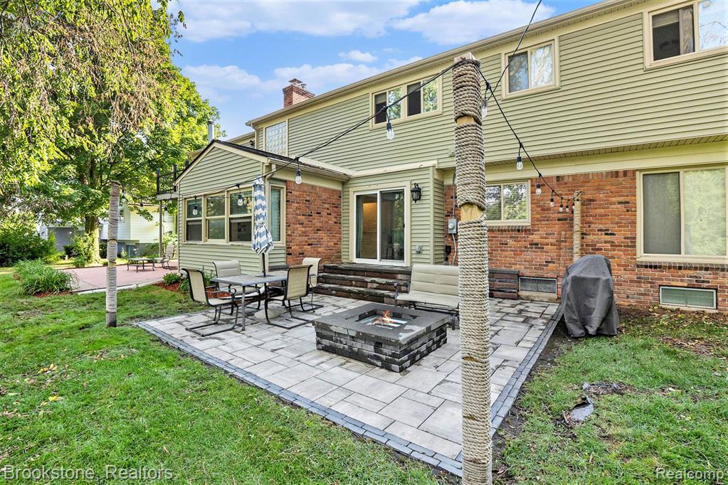 6533 POST OAK Drive, West Bloomfield, MI — Photo 41