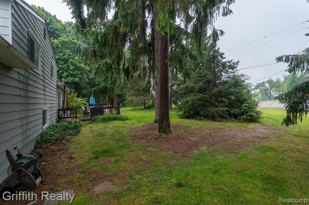 13557 Dunham Road, Hartland, MI 48353 — Photo 28