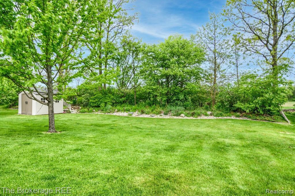 8101 BOULDER Drive, Davison, MI 48423 — Photo 11