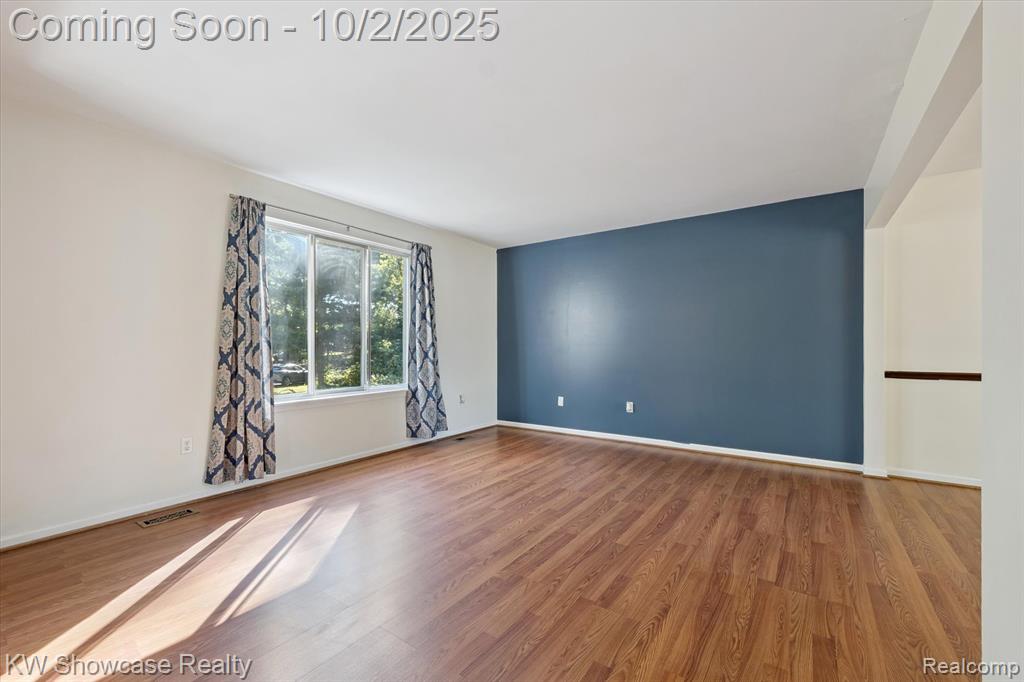8760 Cooley Beach Drive, White Lake, MI — Photo 18