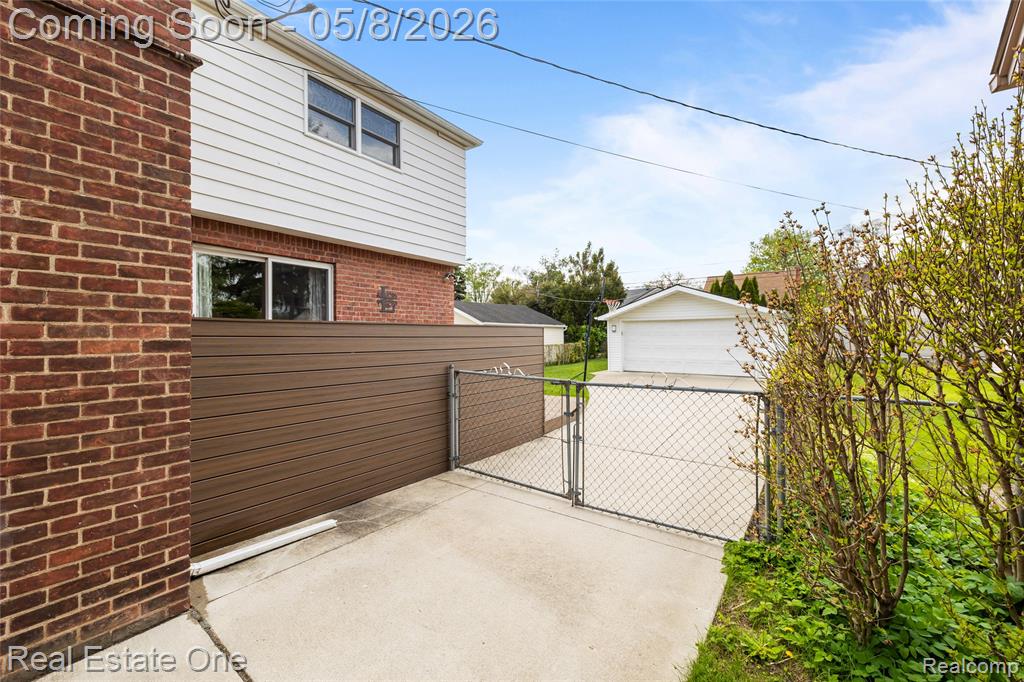 717 N Elizabeth Street, Dearborn, MI 48128 — Photo 38