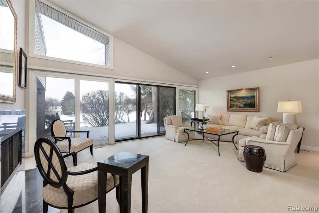 4260 Wabeek Lake Drive S, Bloomfield Hills, MI 48302 — Photo 7