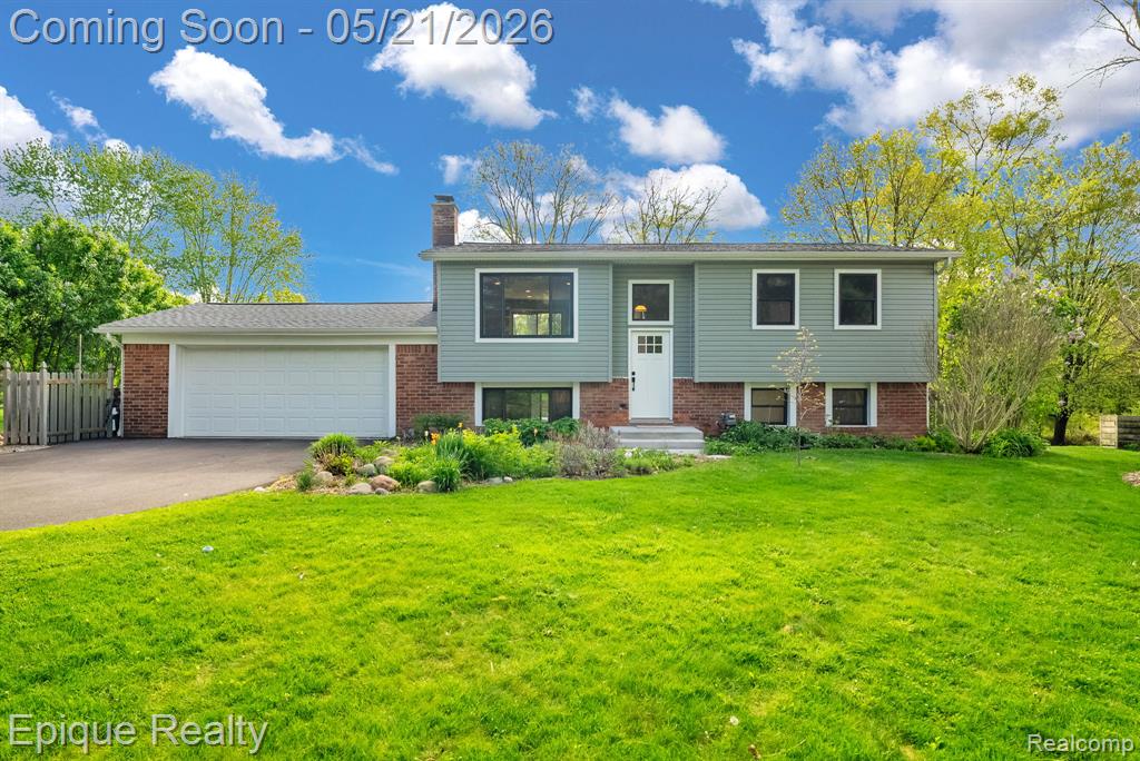 2669 Ripple Court, White Lake, MI 48383 — Photo 2
