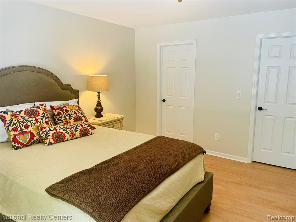 46369 SPRINGHILL Drive, Shelby Twp, MI 48317 — Photo 17