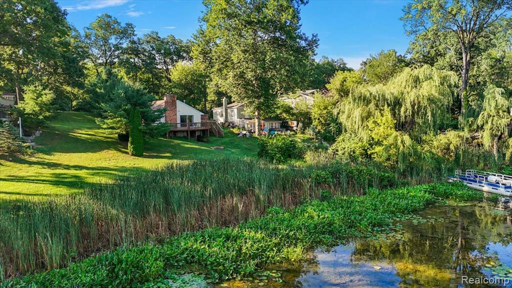 9080 River Valley Road, Brighton, MI 48116 — Photo 4