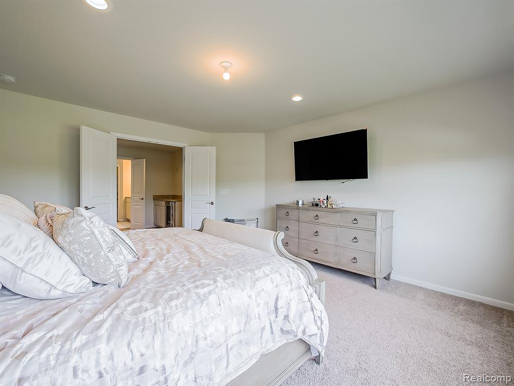 24503 Scenic Drive, South Lyon, MI 48178 — Photo 50