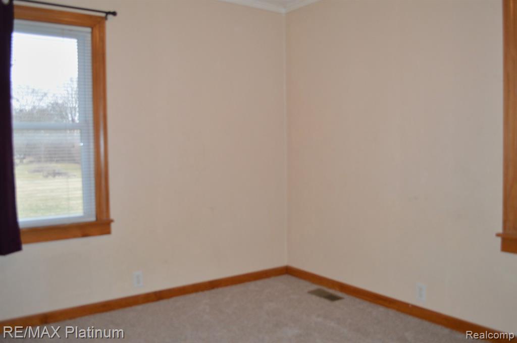 6119 TORREY Road, Flint, MI 48507 — Photo 11