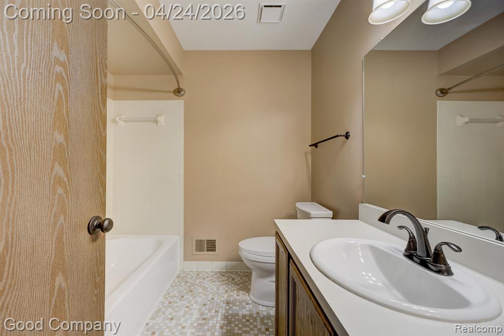 57156 Faircrest Drive, Washington, MI — Photo 20