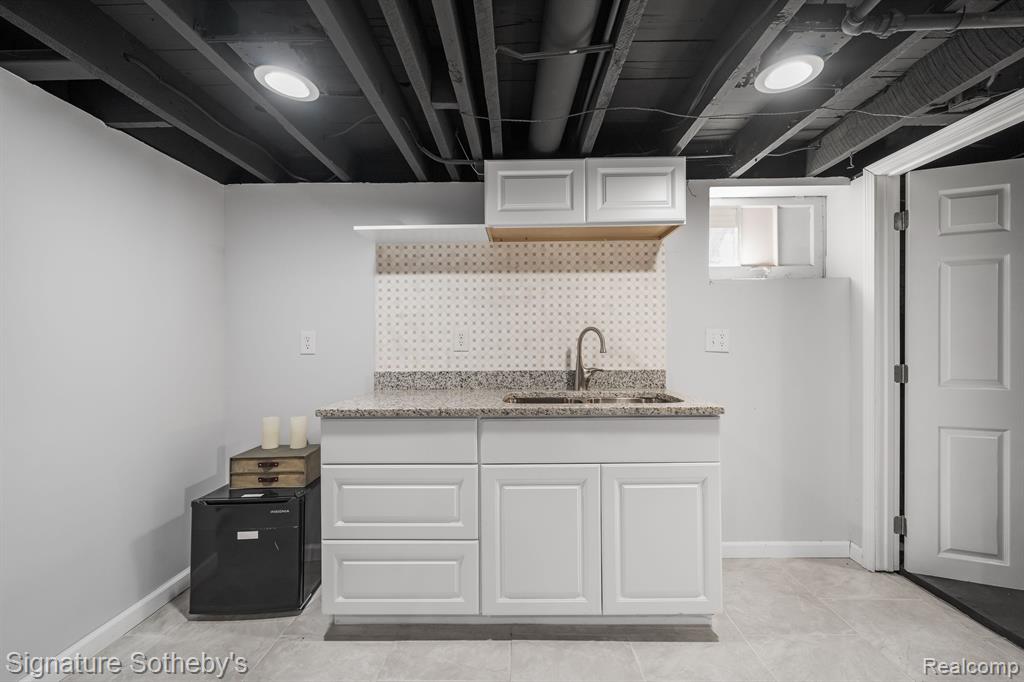 614 S PLEASANT Street, Royal Oak, MI 48067 — Photo 24