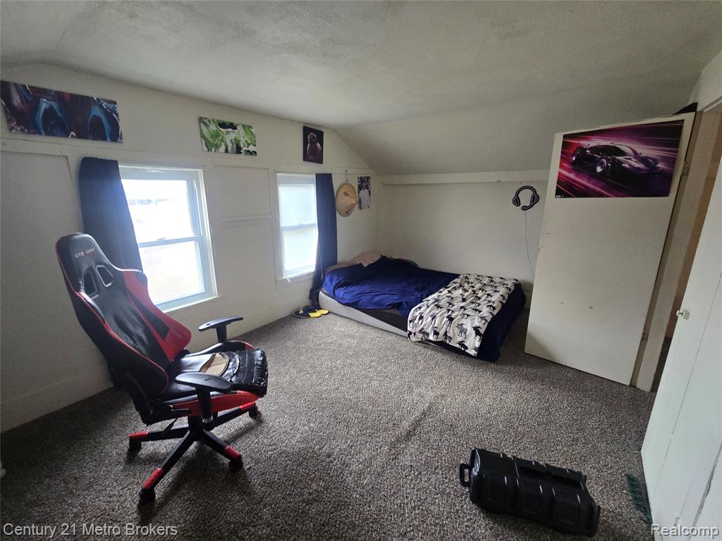 5638 N Lake Road, Columbiaville, MI, 48421